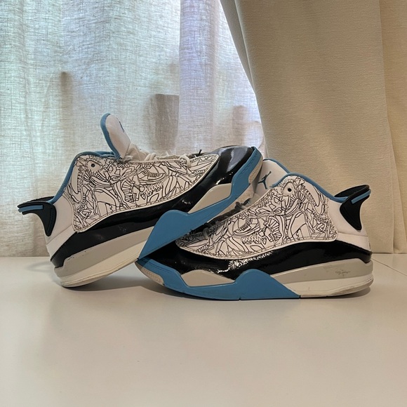 Nike Jordans Boys Kids Size 2Y - Picture 1 of 8